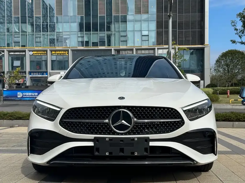 Mercedes-Benz A-Class — фото 2