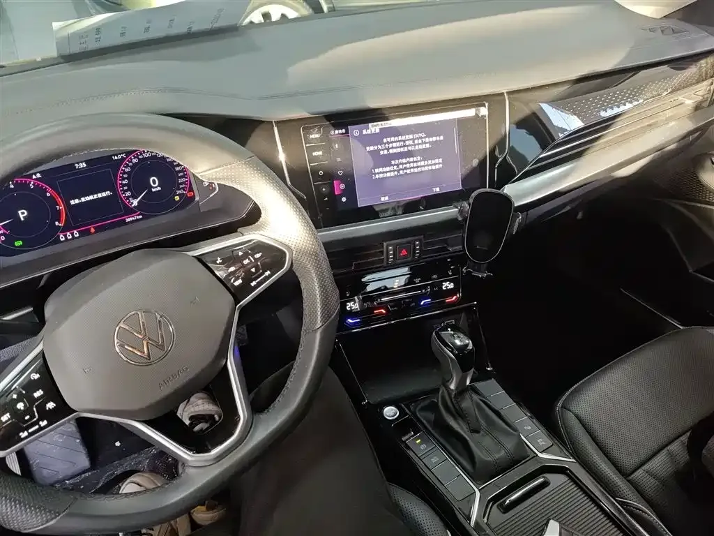 Volkswagen Passat — фото 10
