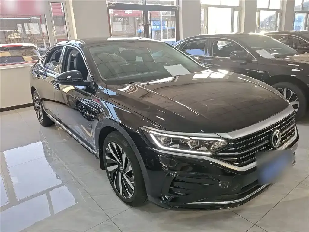 Volkswagen Passat — фото 4