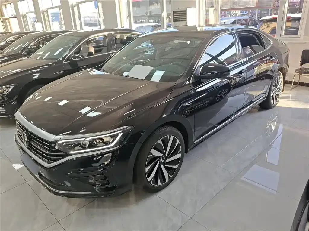 Volkswagen Passat — фото 5