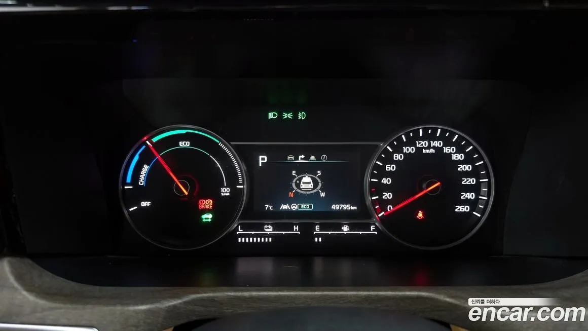 Kia Sorento — фото 8