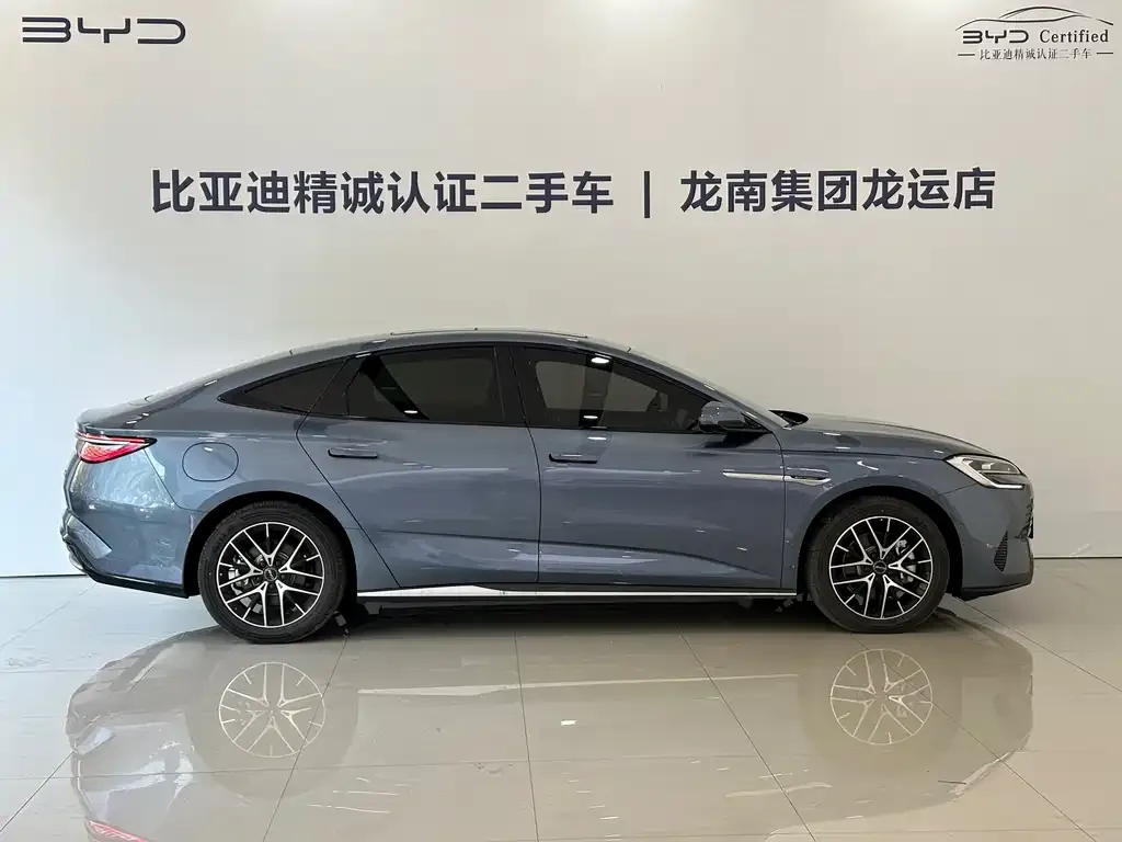 BYD Seal 07 DM-i — фото 9