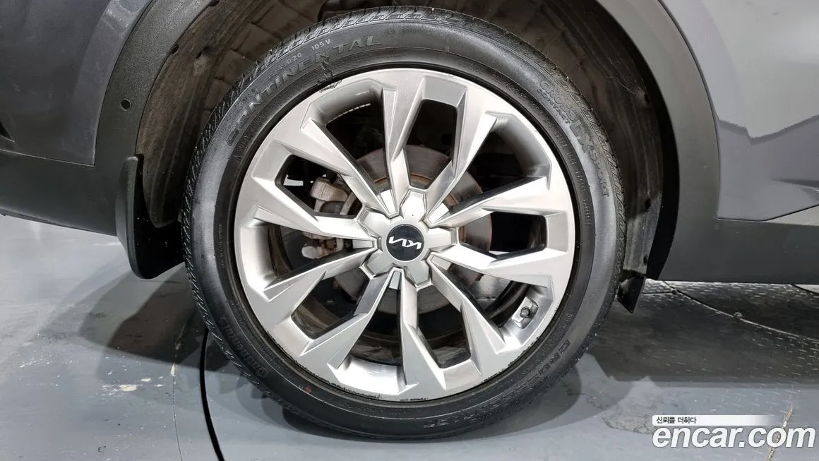 Kia Sorento — фото 5