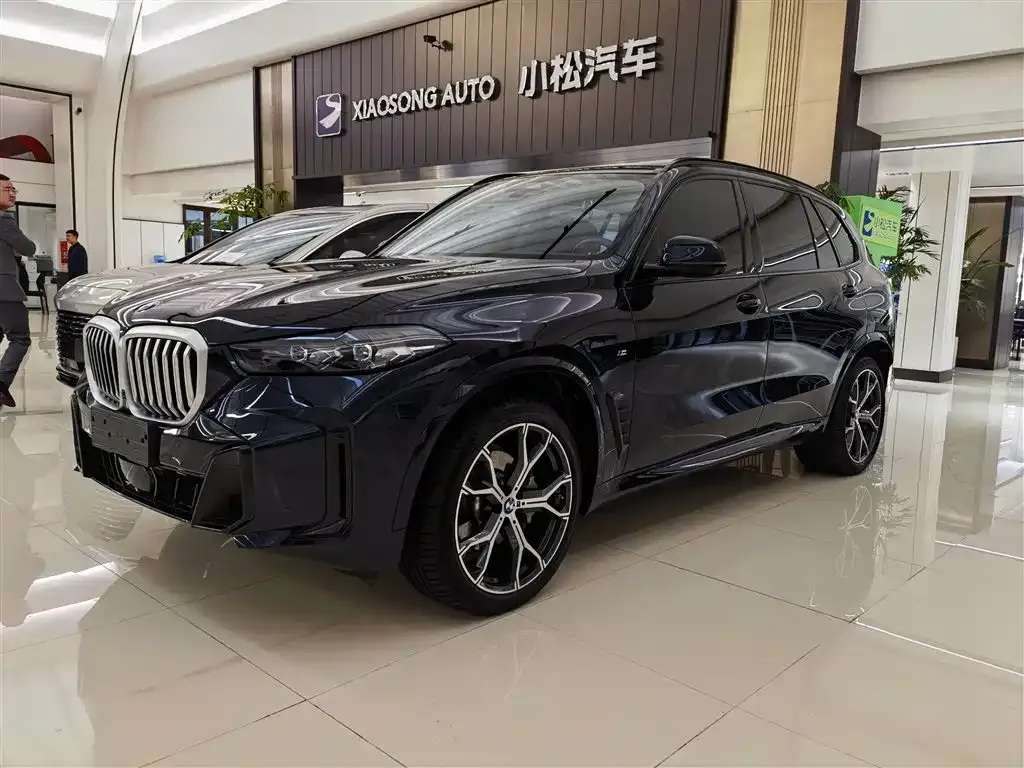 BMW X5 — фото 1
