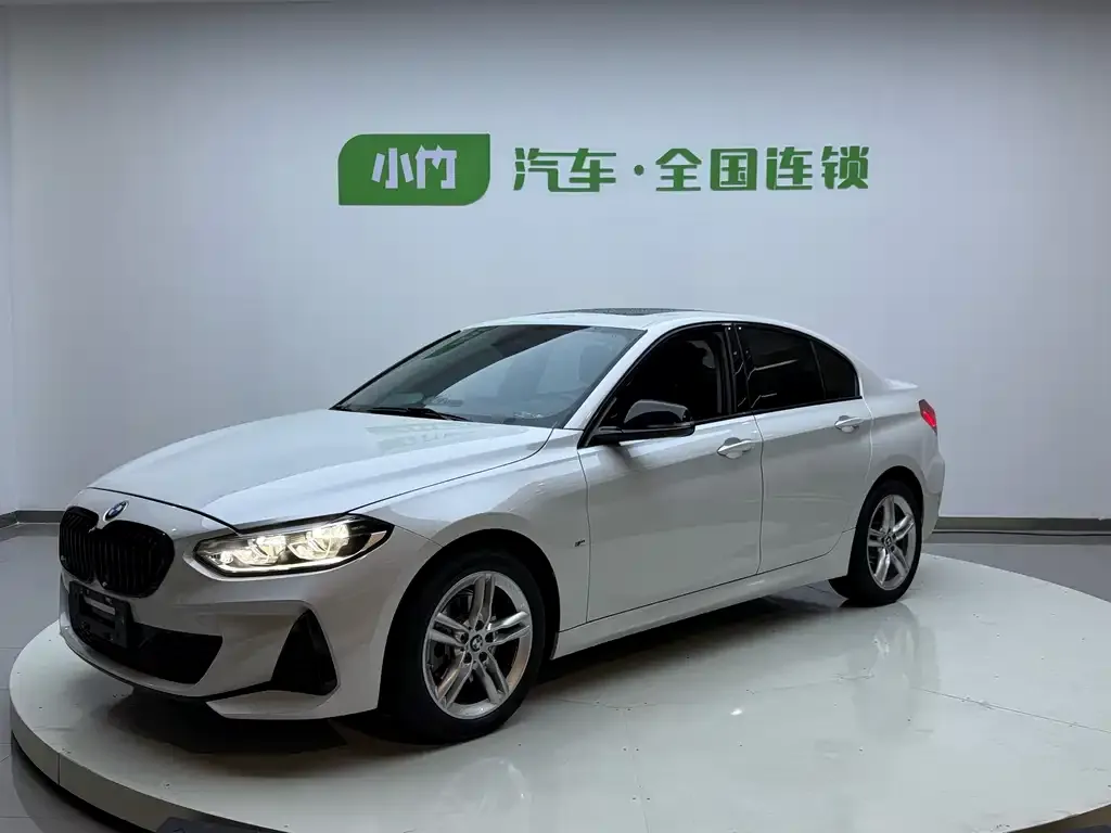 BMW 1 Series — фото 1