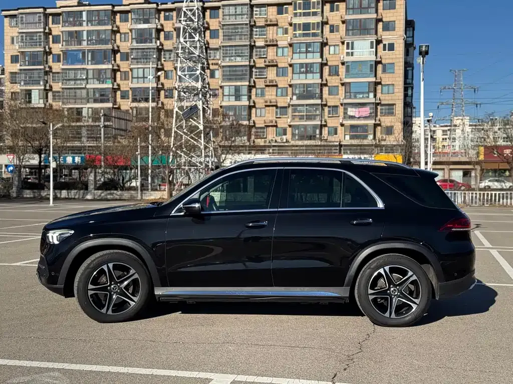 Mercedes-Benz GLE — фото 9