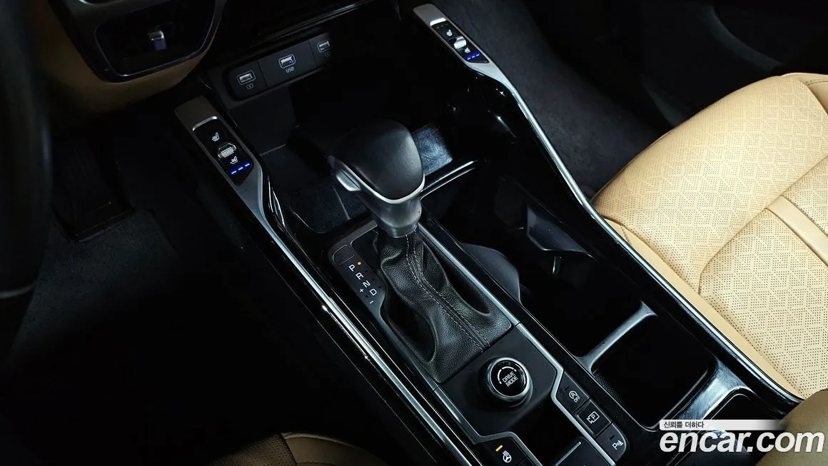 Kia Sorento — фото 9