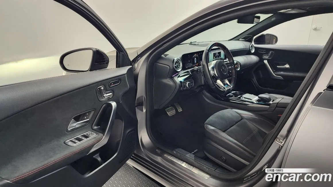Mercedes-Benz A-Class — фото 10