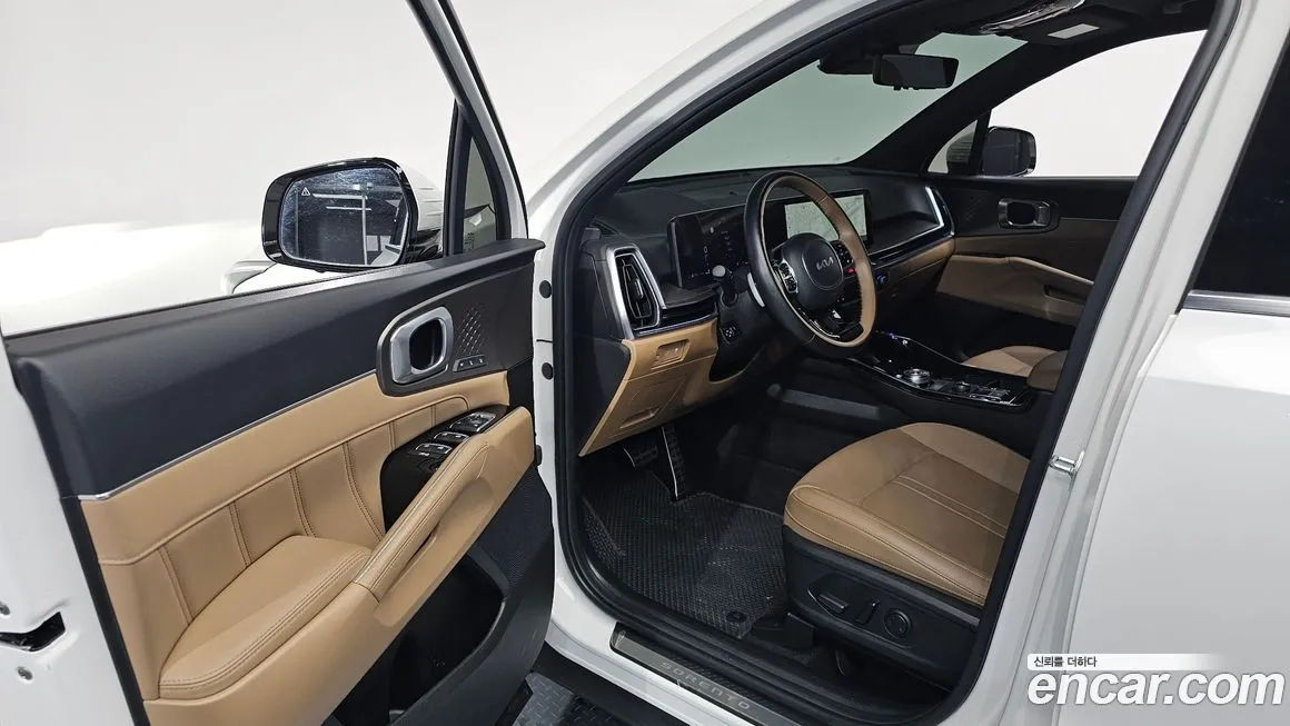 Kia Sorento — фото 10