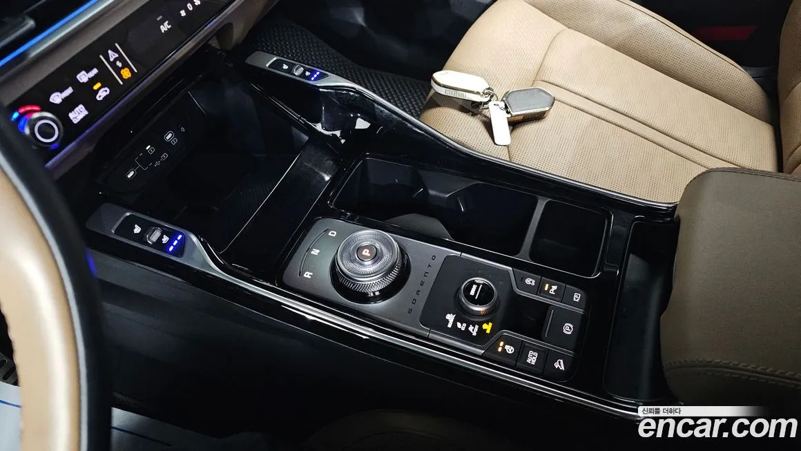 Kia Sorento — фото 9