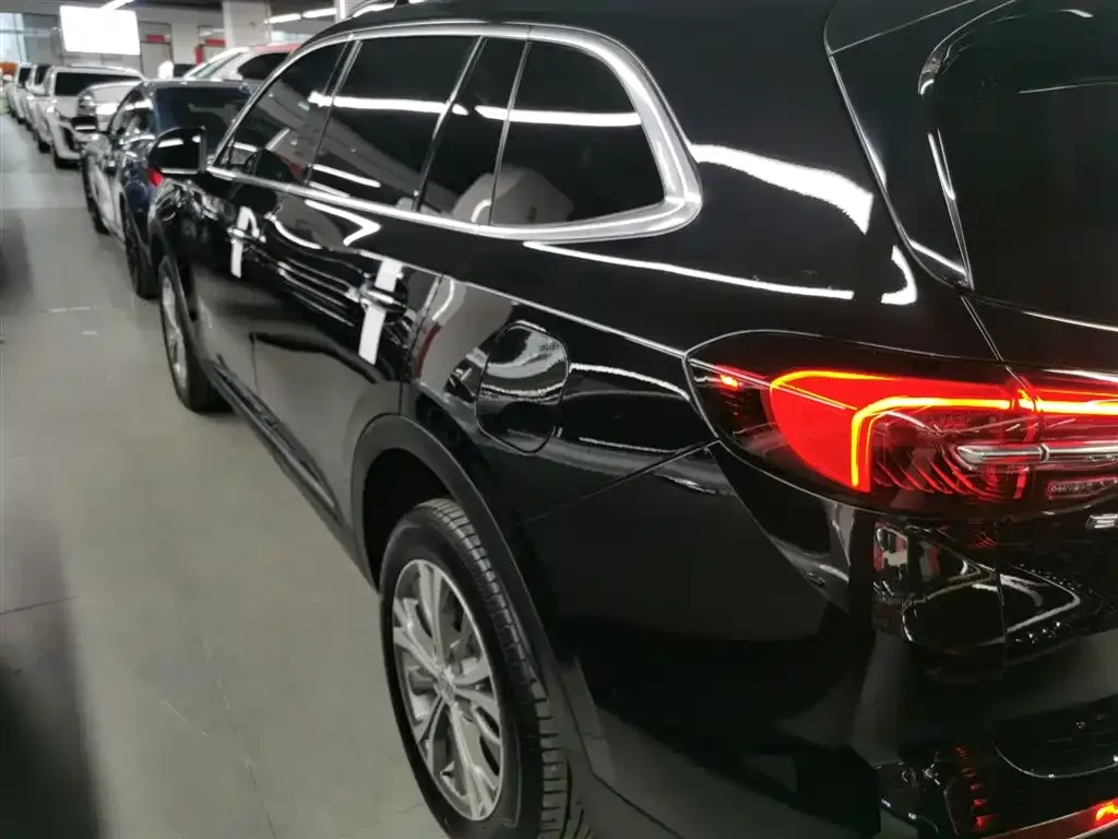 Buick Envision Plus — фото 5