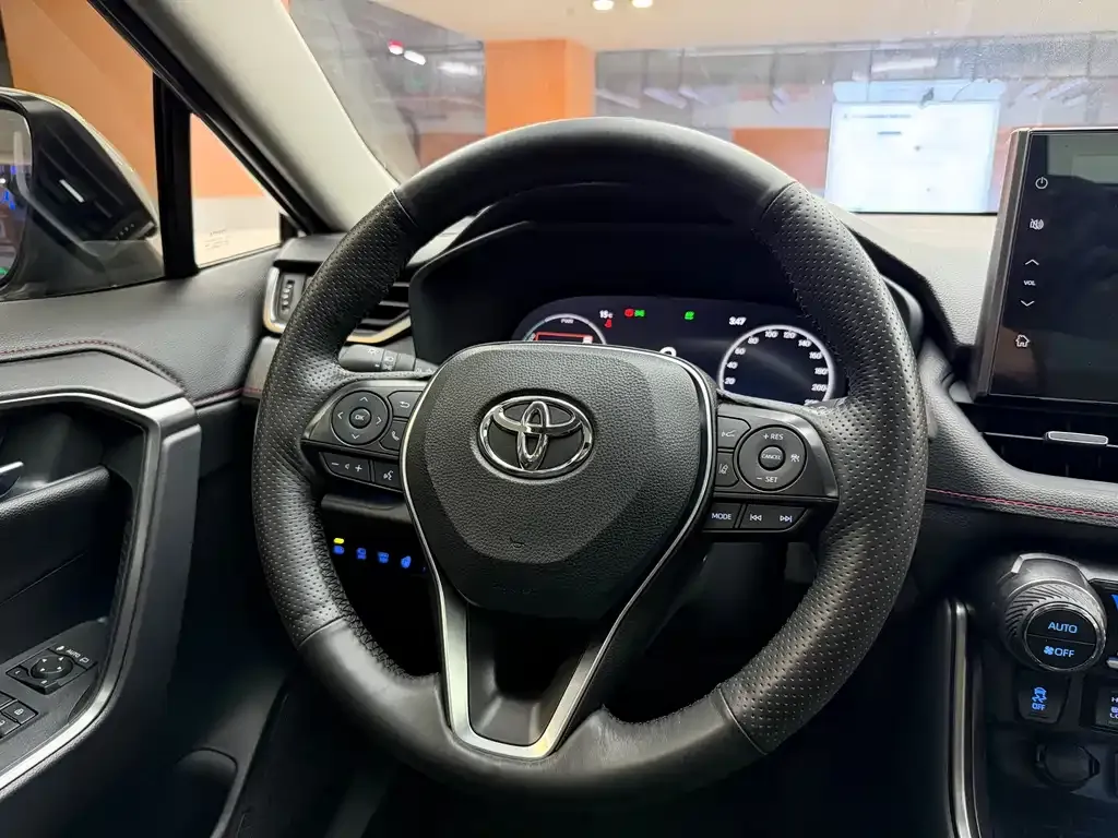 Toyota Wildlander New Energy — фото 8