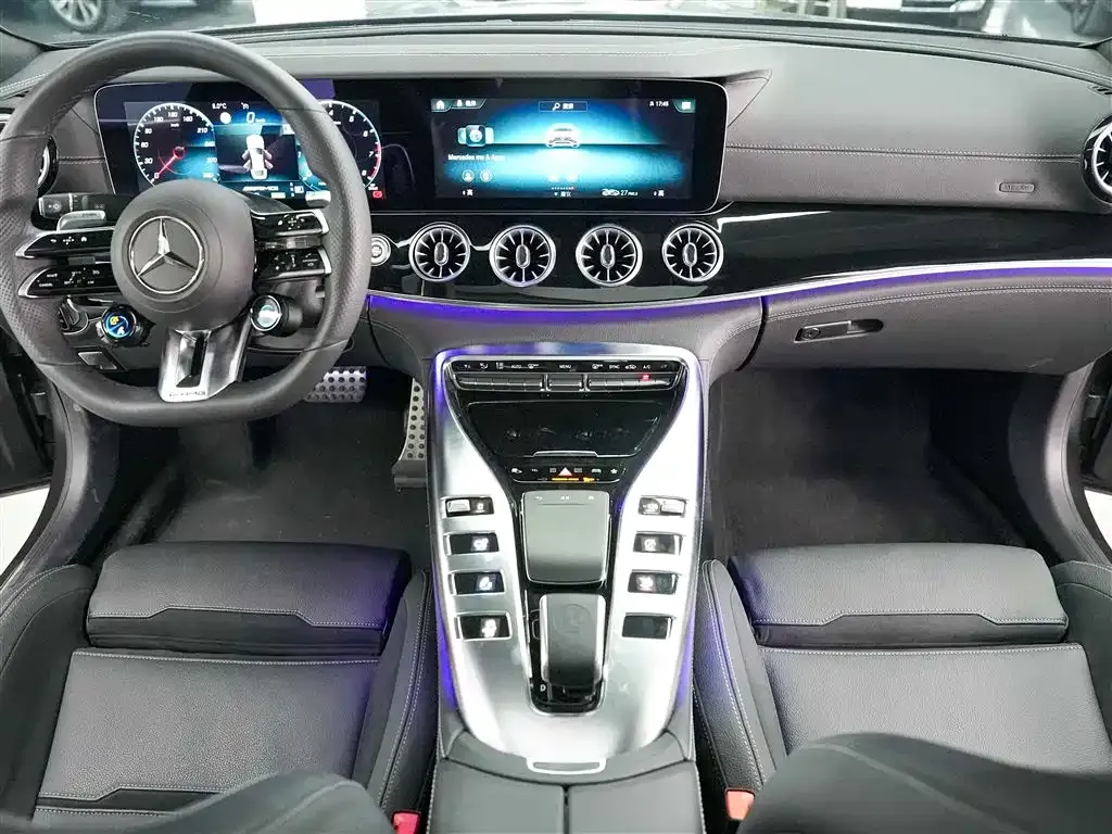 Mercedes-Benz AMG GT — фото 10