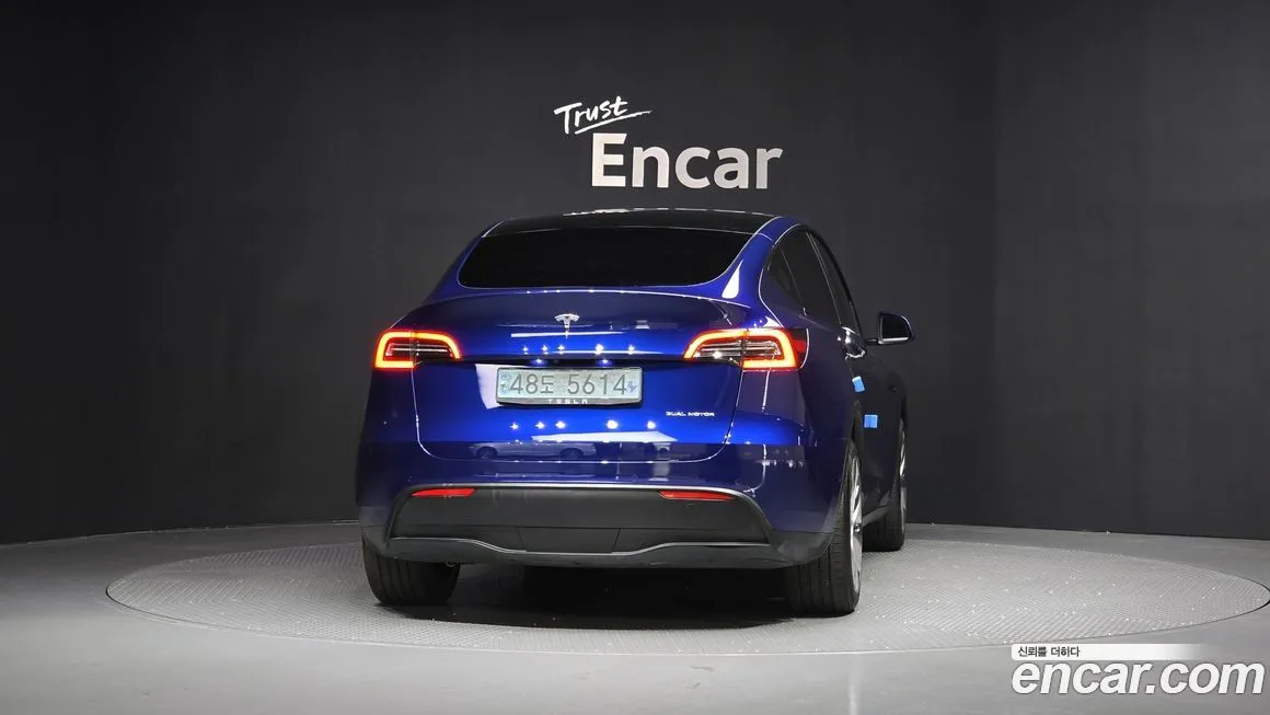 Tesla Model Y — фото 4