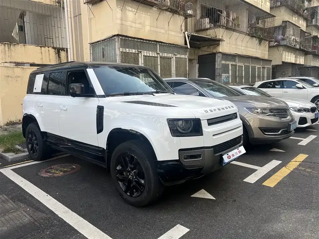 Land Rover Defender — фото 2