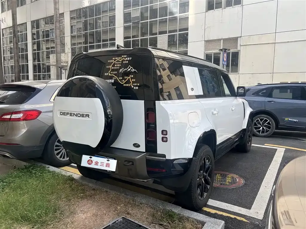 Land Rover Defender — фото 3