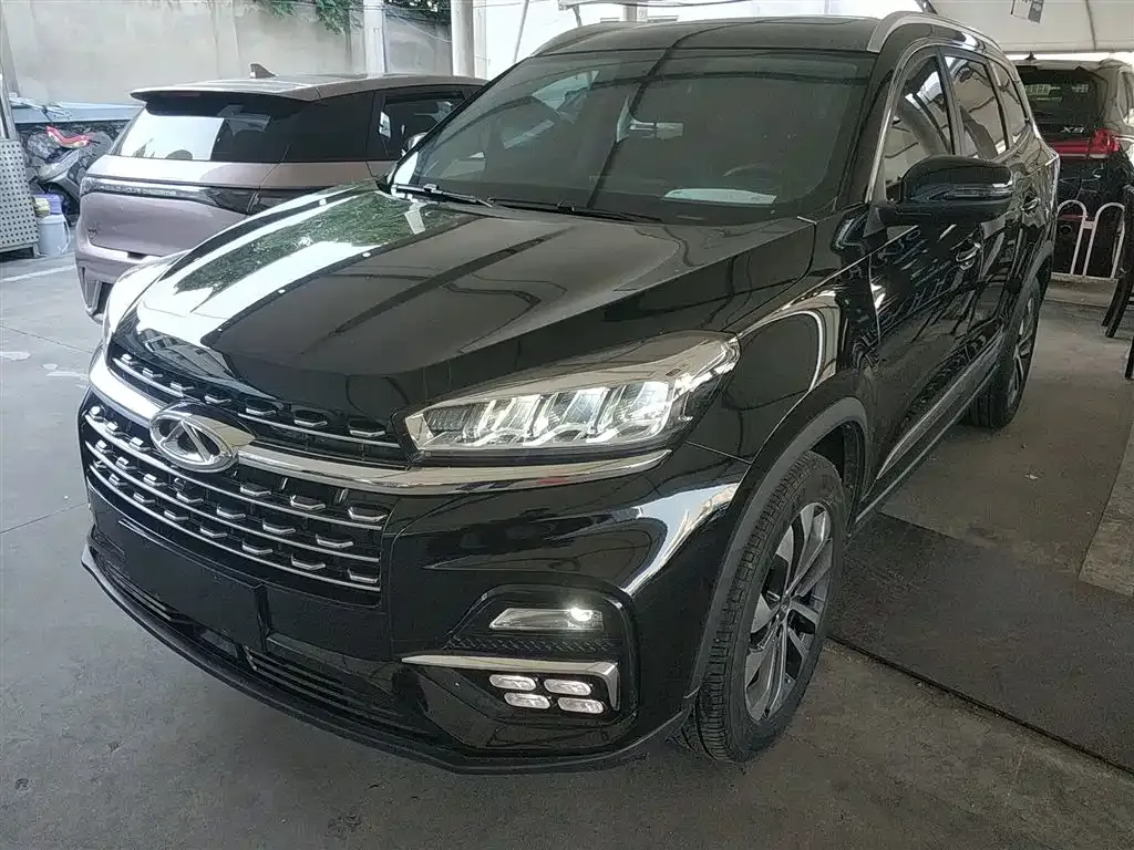 Chery Tiggo 8 — фото 2