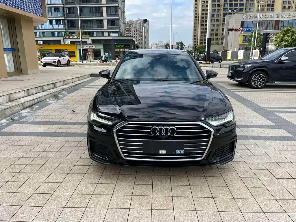 Audi A6L — фото 2