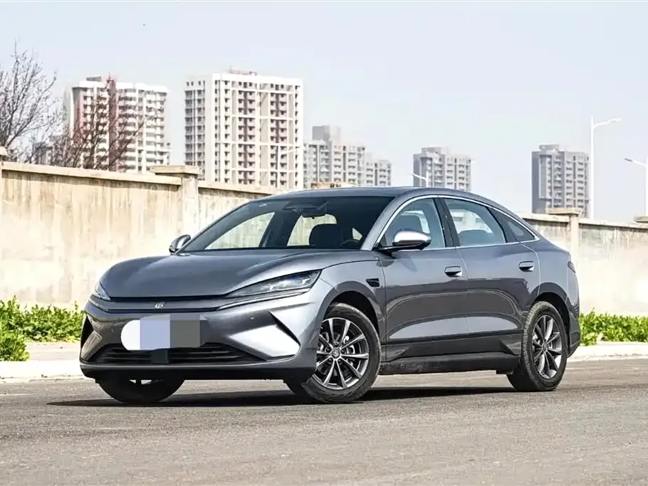 BYD Qin L — фото 1