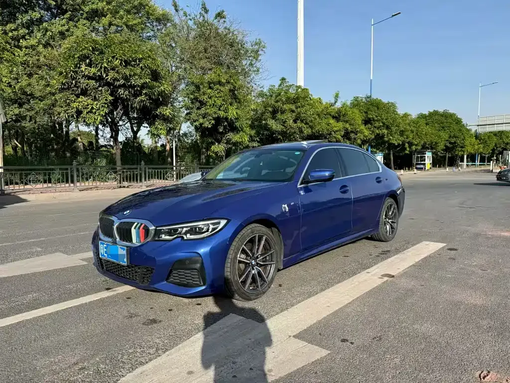 BMW 3 Series — фото 1