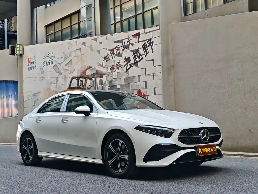 Mercedes-Benz A-Class — фото 3