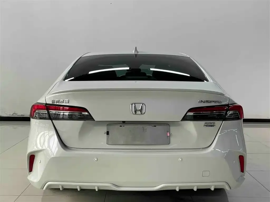 Honda Inspire — фото 4