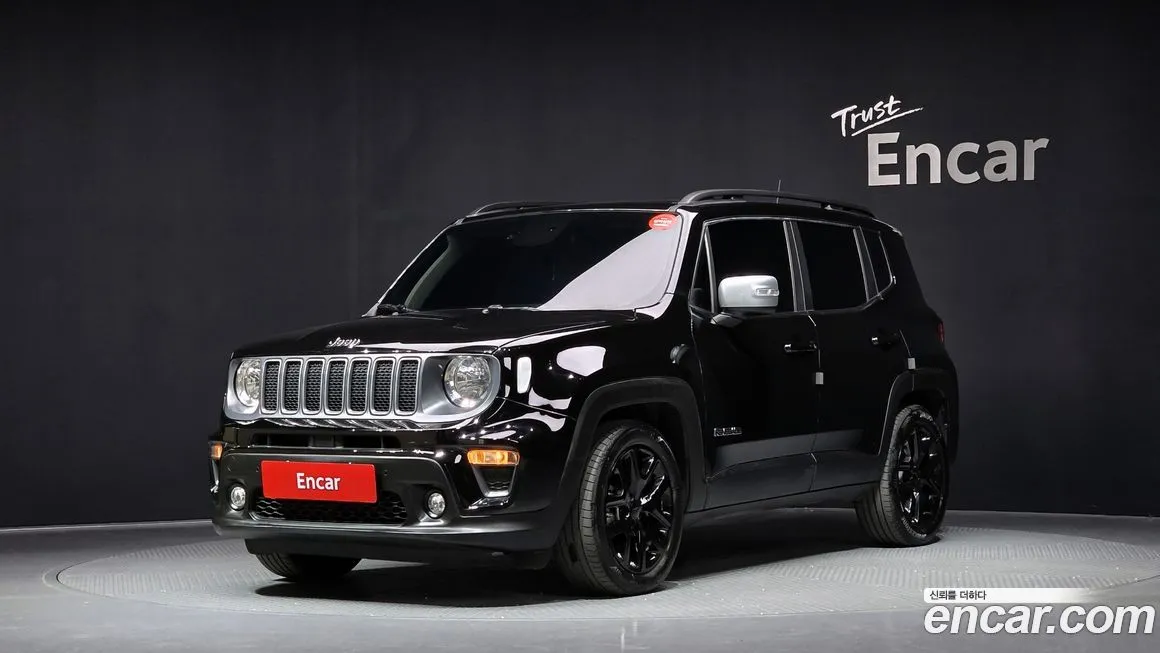 Jeep Renegade — фото 1