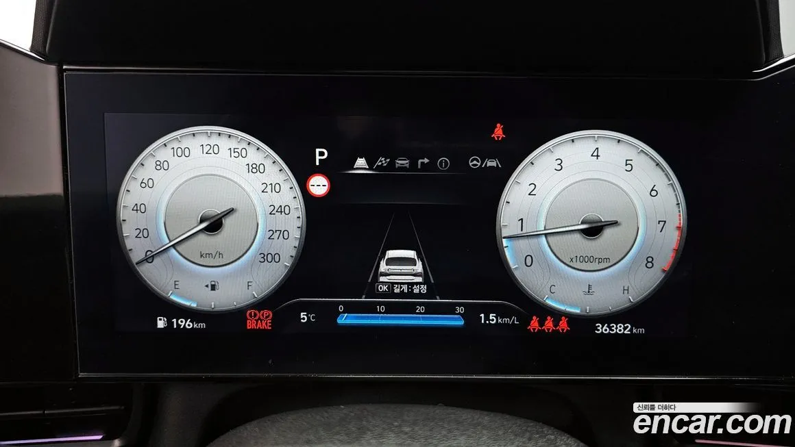 Hyundai AVANTE — фото 8