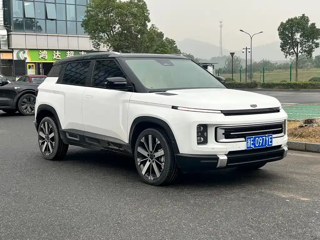 Geely Icon — фото 3