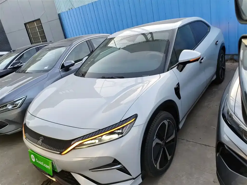 BYD L EV — фото 3