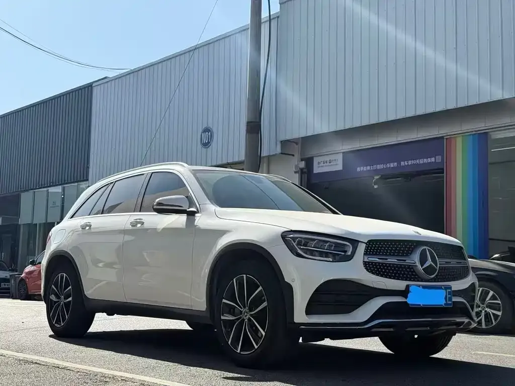 Mercedes-Benz GLC — фото 1