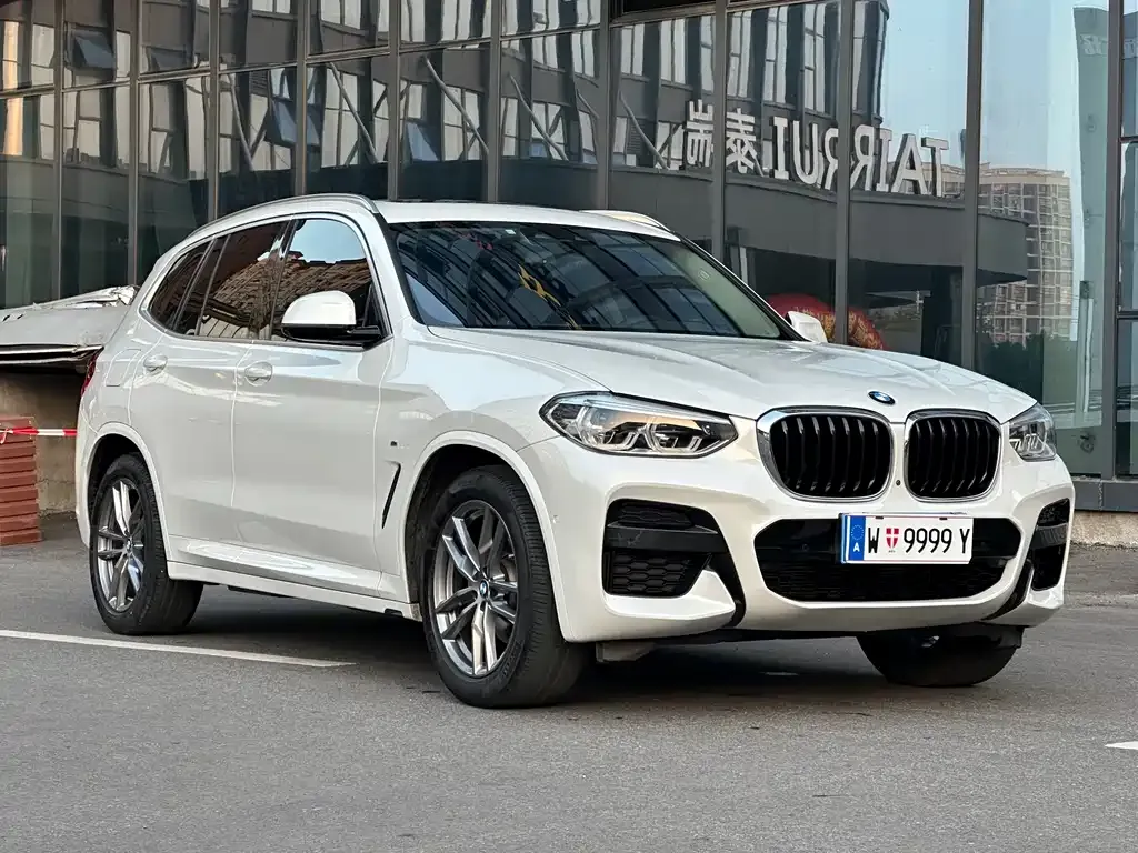 BMW X3 — фото 3