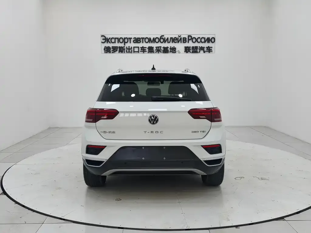 Volkswagen T-Roc — фото 5