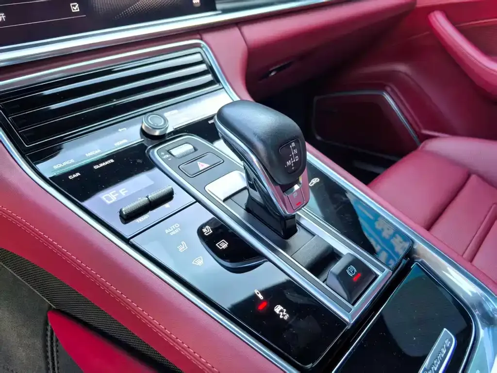 Porsche Panamera — фото 10