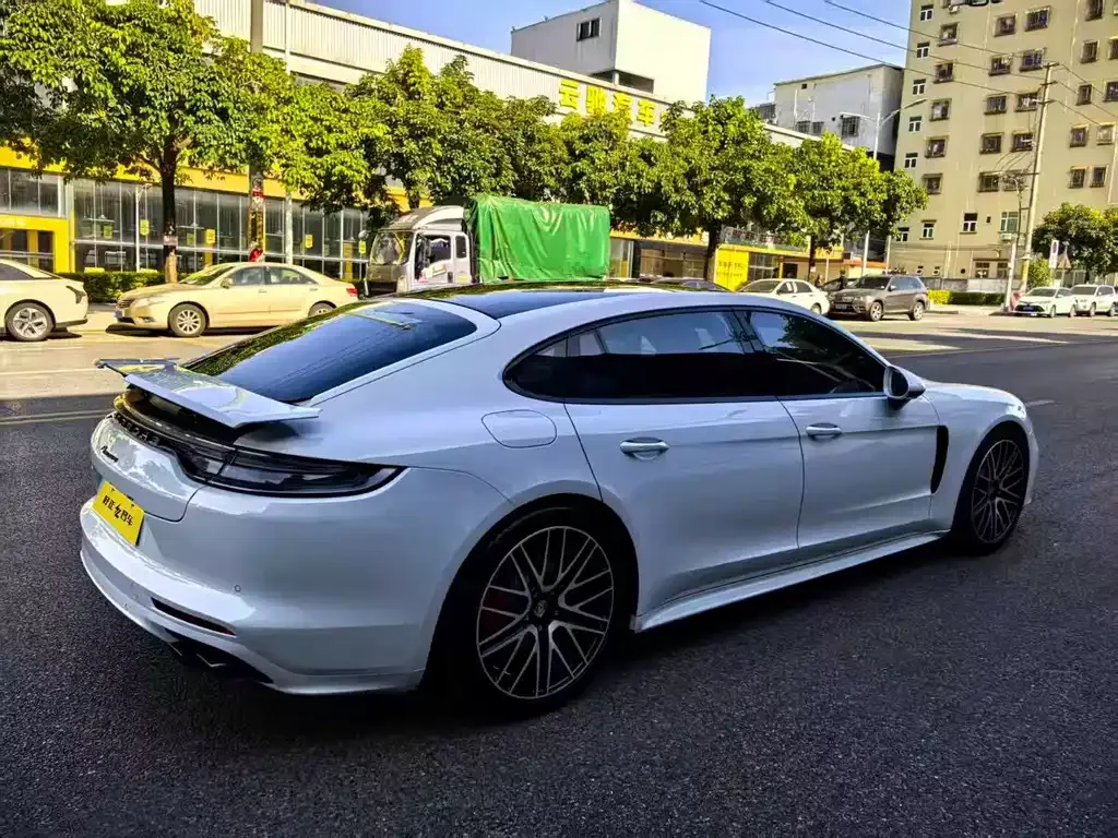 Porsche Panamera — фото 3