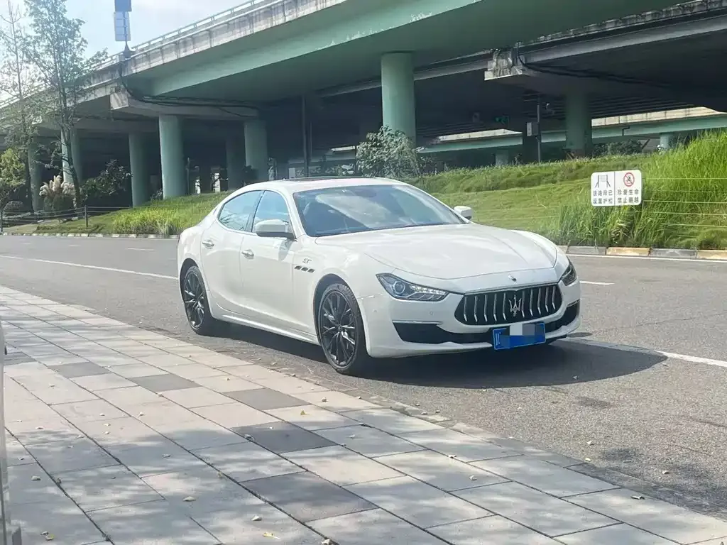 Maserati Ghibli — фото 3