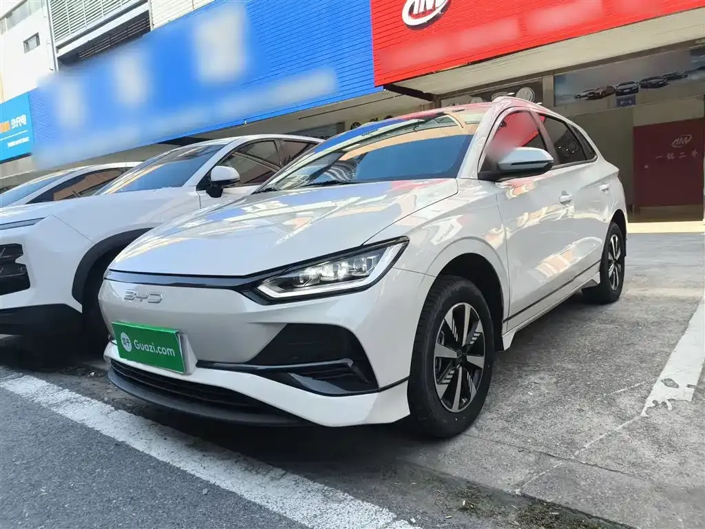 BYD e2 — фото 2
