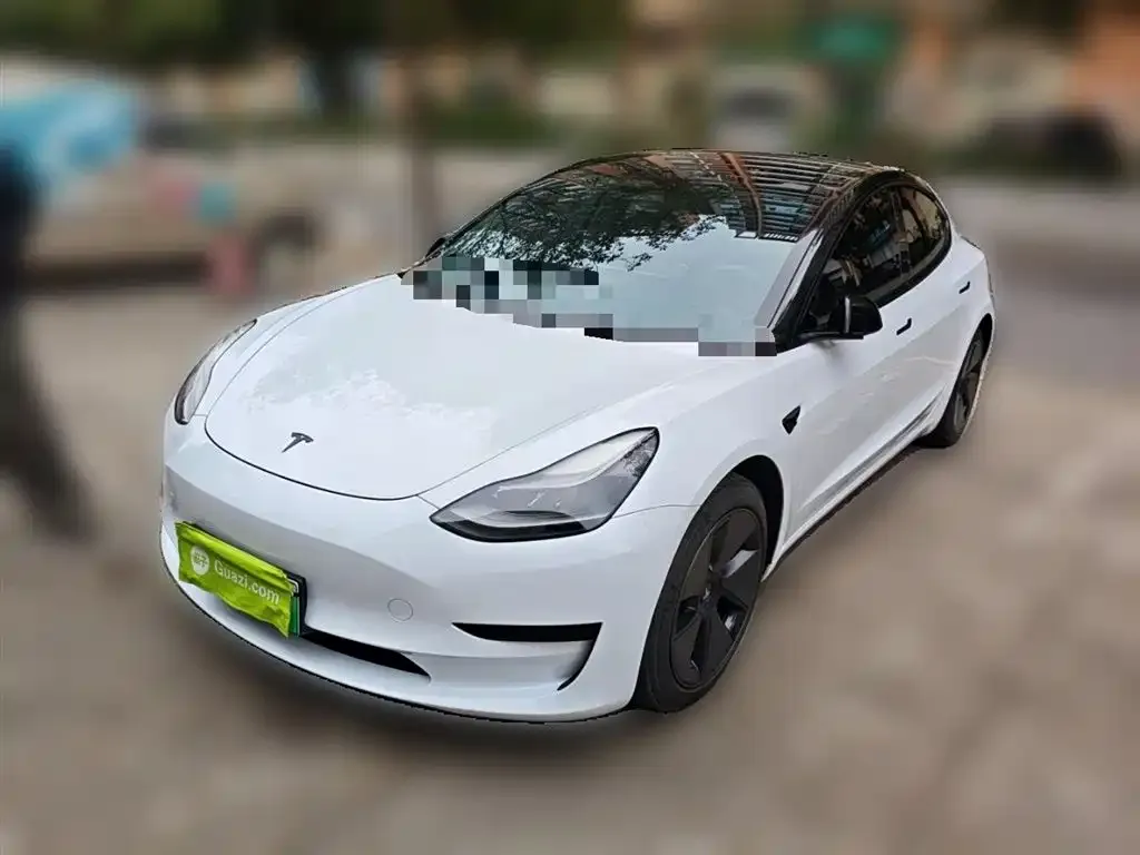 Tesla Model 3 — фото 2