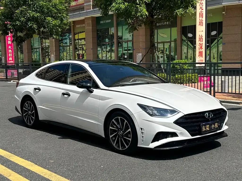 Hyundai Sonata — фото 3