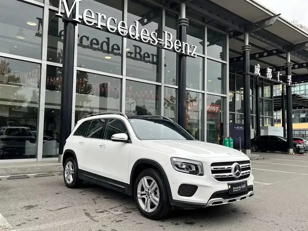 Mercedes-Benz GLB — фото 3