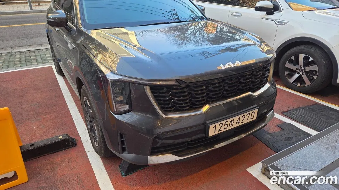 Kia Sorento — фото 3