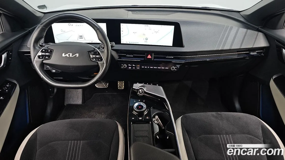 Kia EV6 — фото 7