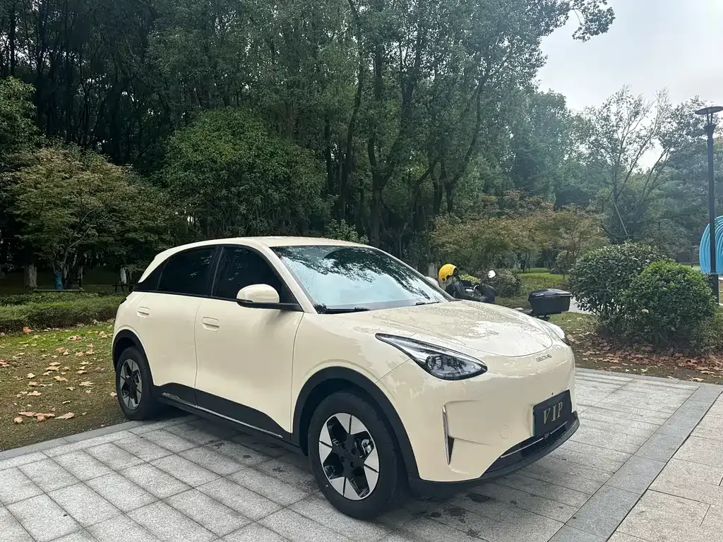 Geely Starburst — фото 1
