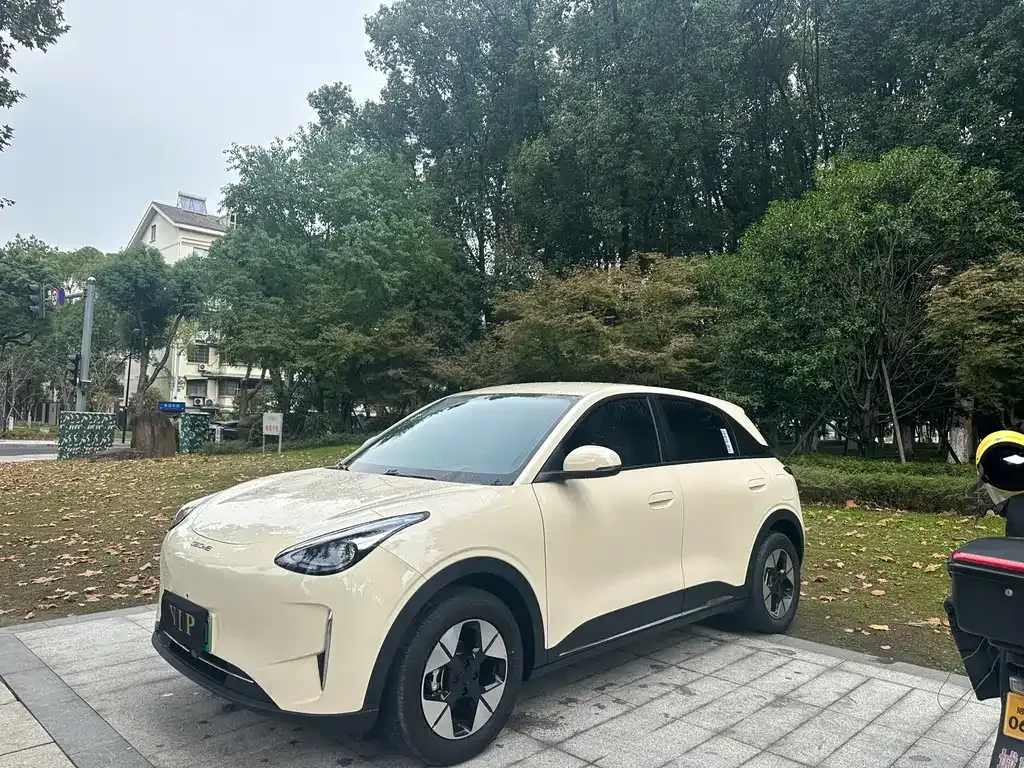 Geely Starburst — фото 3