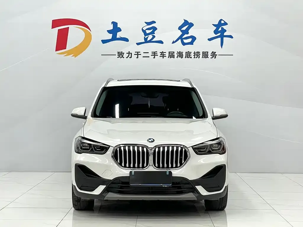 BMW X1 — фото 2
