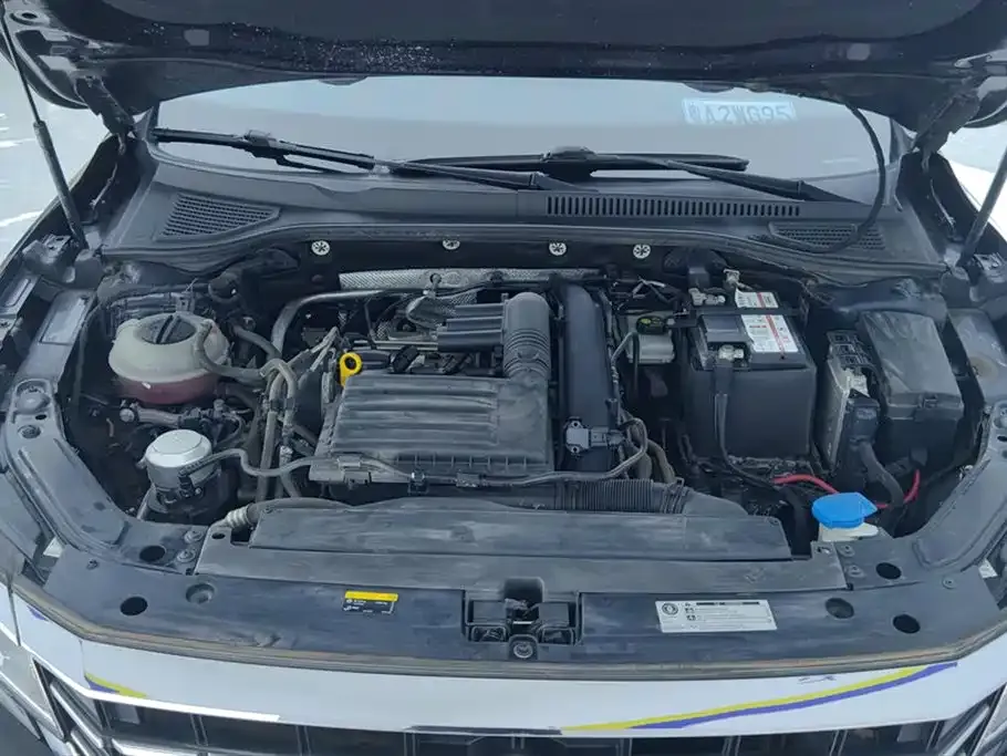 Volkswagen Passat — фото 10