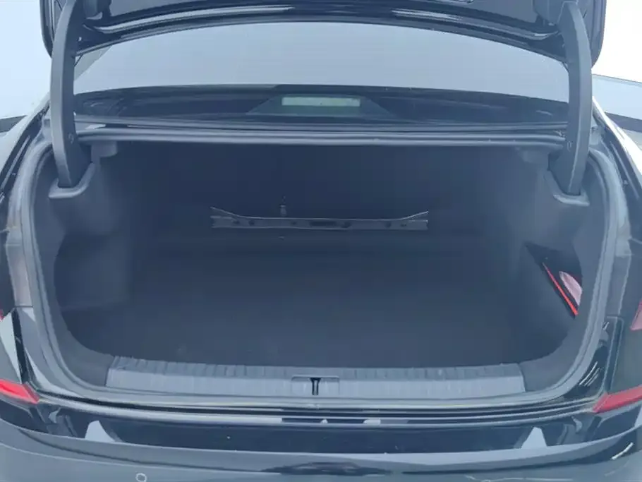 Volkswagen Passat — фото 4