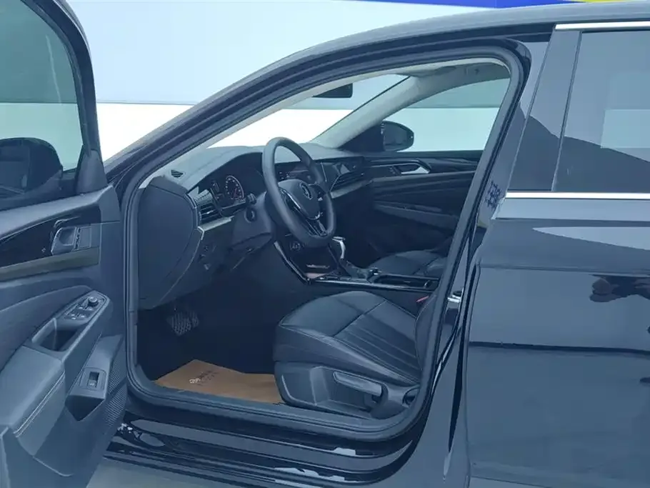 Volkswagen Passat — фото 9