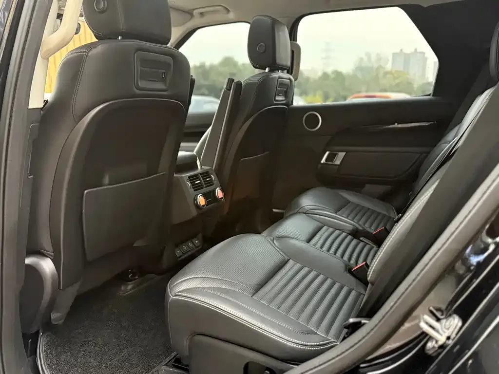 Land Rover Discovery — фото 10
