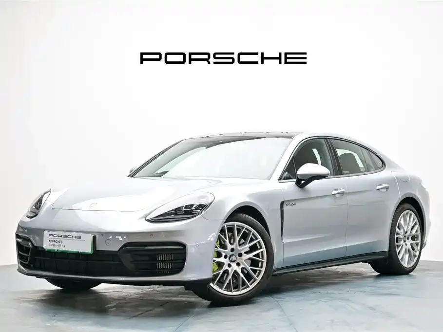 Porsche Panamera Hybrid — фото 1
